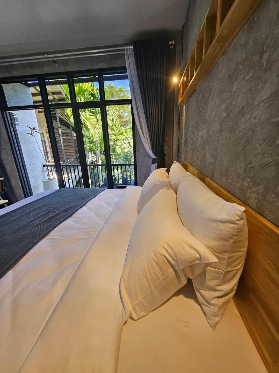 The Picturebook Guesthouse Mae Sot Ngoại thất bức ảnh
