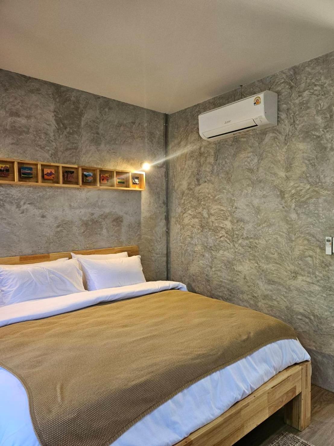 The Picturebook Guesthouse Mae Sot Ngoại thất bức ảnh